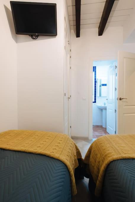 Ad2B Apartment, 300M From Cathedral With 2Br Seville Exterior photo
