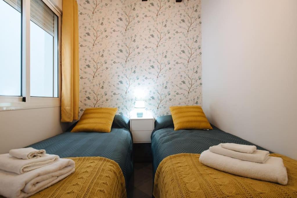 Ad2B Apartment, 300M From Cathedral With 2Br Seville Exterior photo