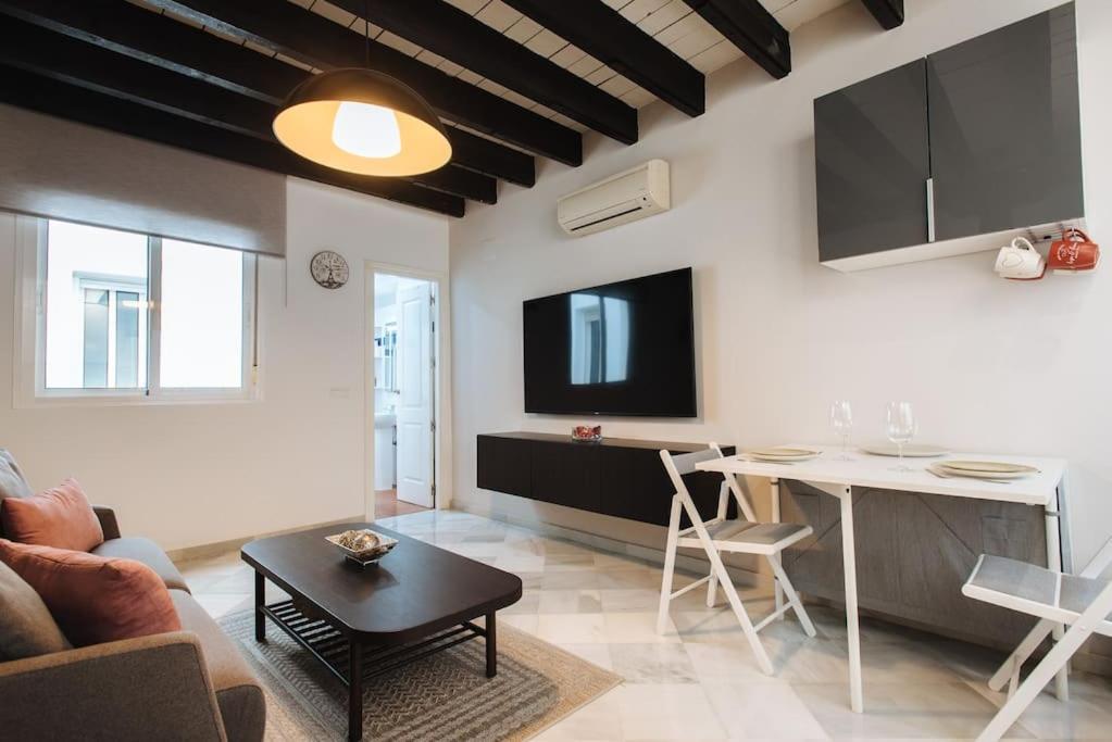 Ad2B Apartment, 300M From Cathedral With 2Br Seville Exterior photo