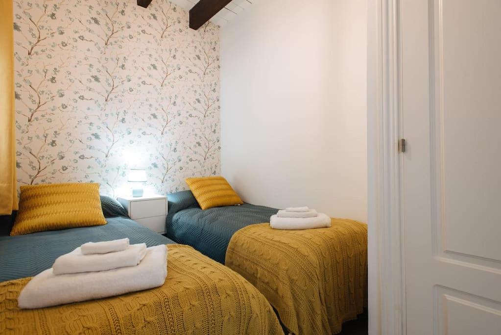 Ad2B Apartment, 300M From Cathedral With 2Br Seville Exterior photo